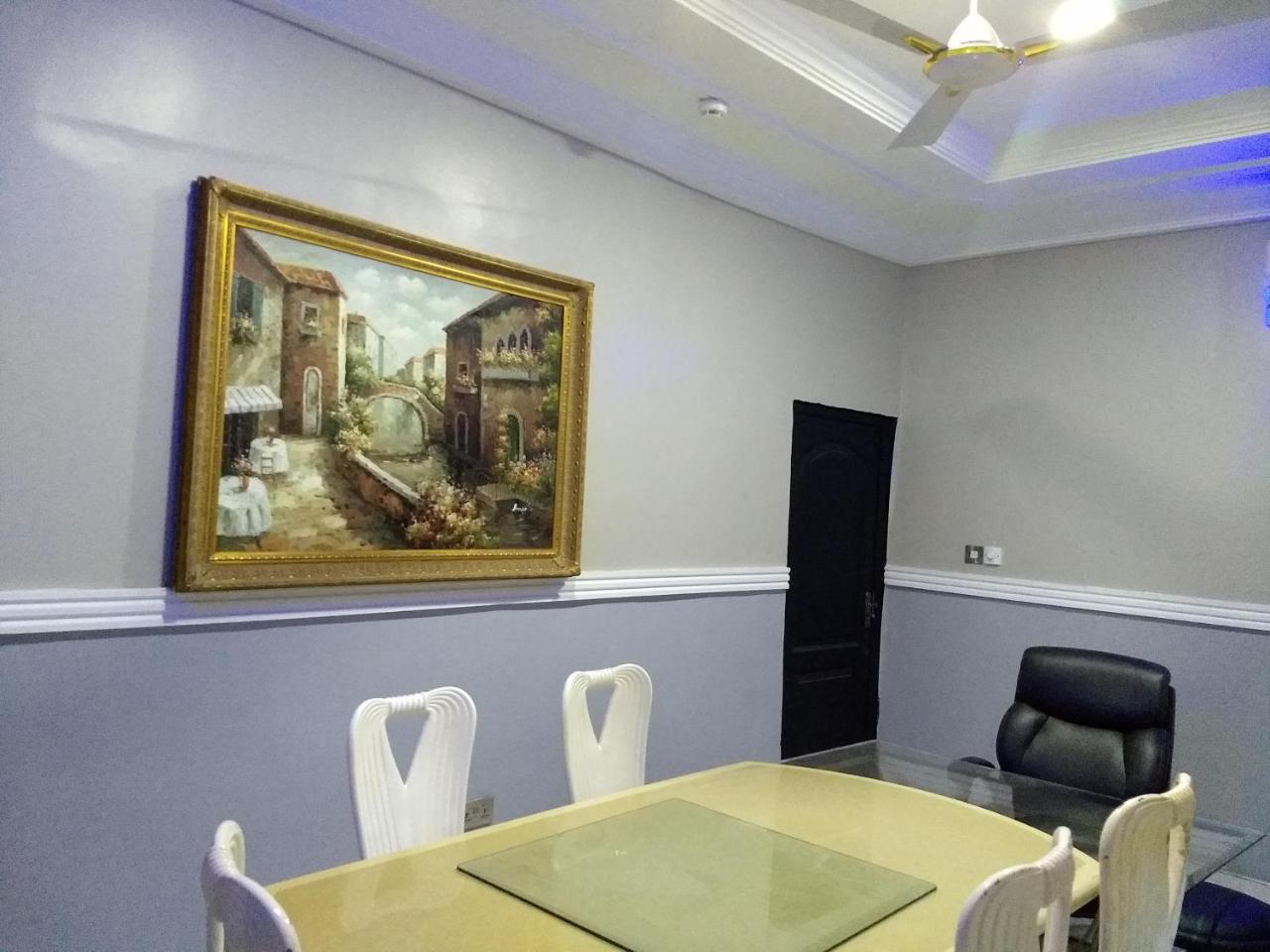 The Winford Boutique Hotel Achimota Taifa ภายนอก รูปภาพ