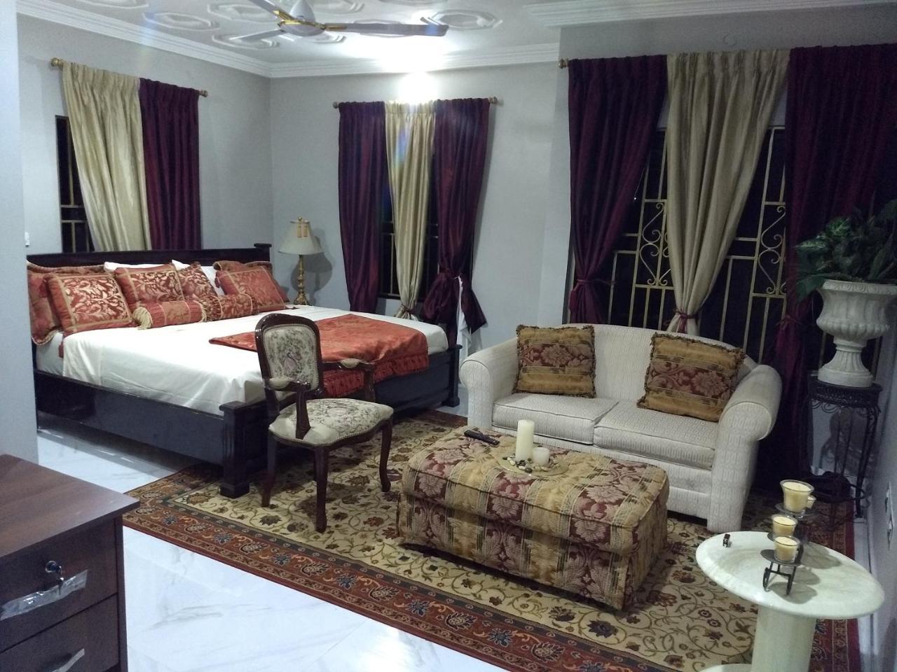 The Winford Boutique Hotel Achimota Taifa ภายนอก รูปภาพ