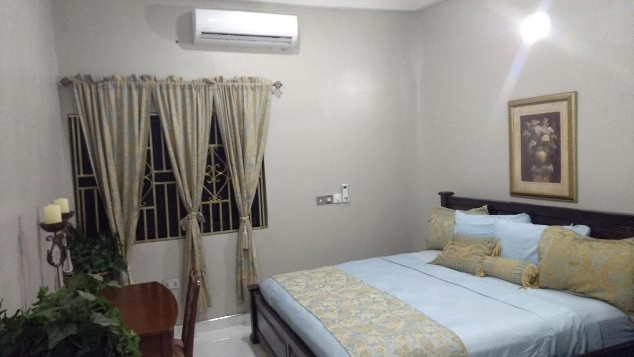 The Winford Boutique Hotel Achimota Taifa ภายนอก รูปภาพ