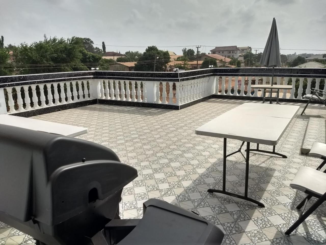 The Winford Boutique Hotel Achimota Taifa ภายนอก รูปภาพ