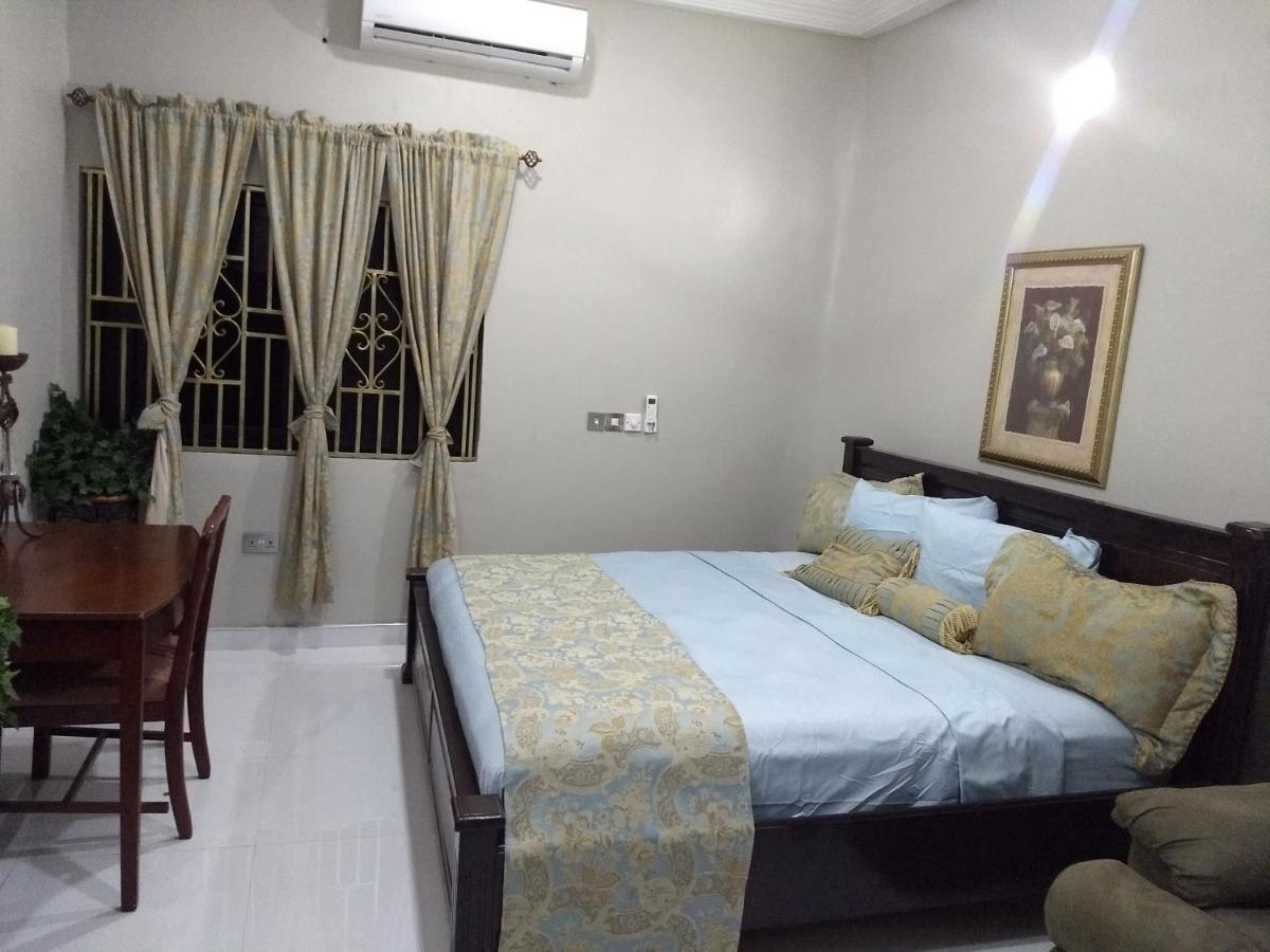 The Winford Boutique Hotel Achimota Taifa ภายนอก รูปภาพ