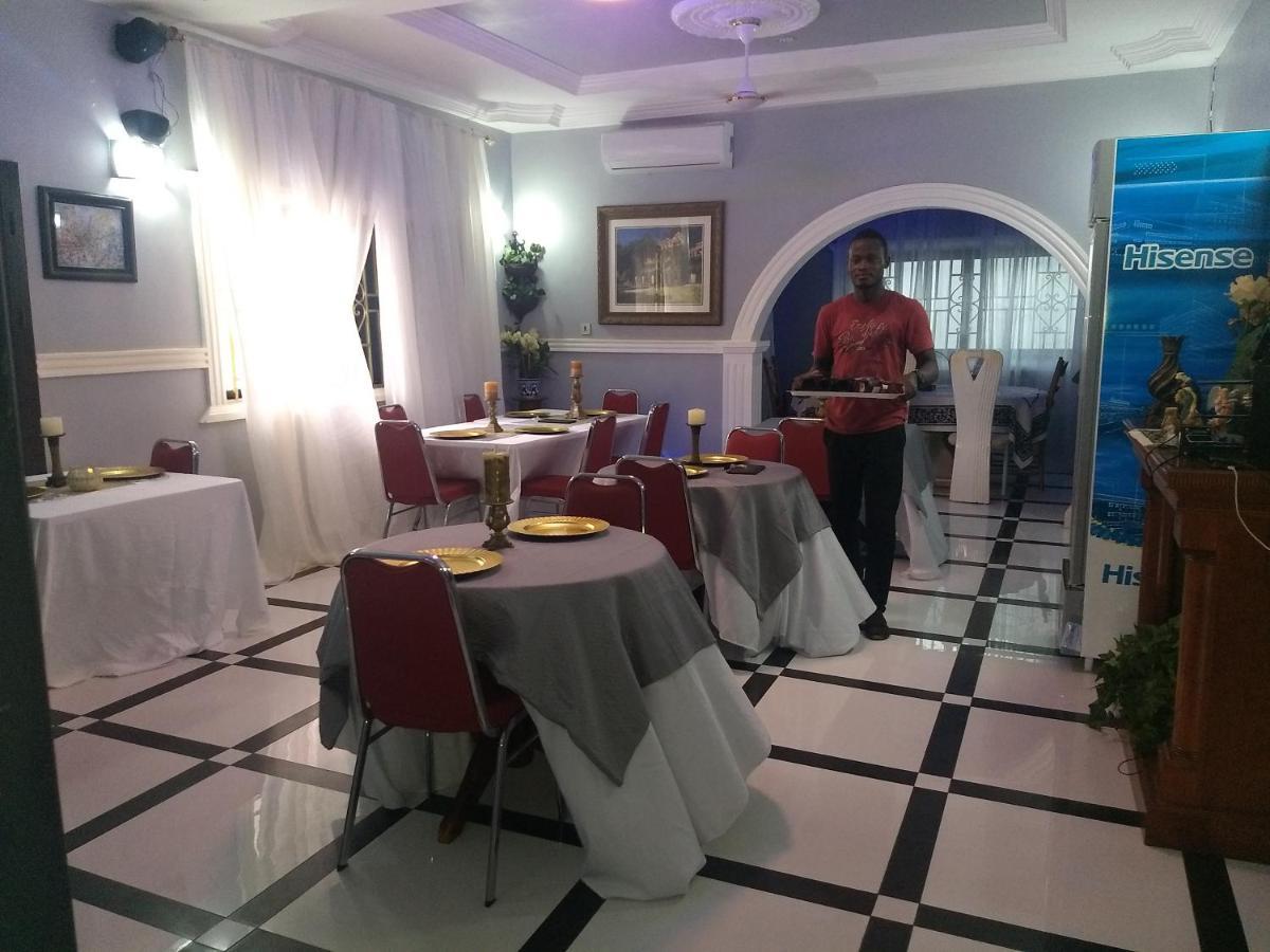 The Winford Boutique Hotel Achimota Taifa ภายนอก รูปภาพ
