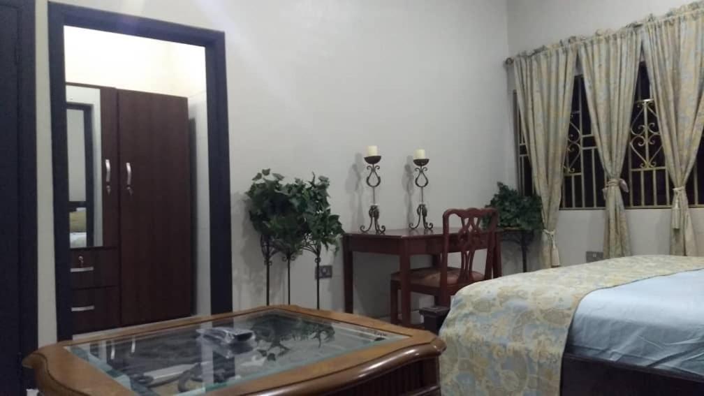 The Winford Boutique Hotel Achimota Taifa ภายนอก รูปภาพ